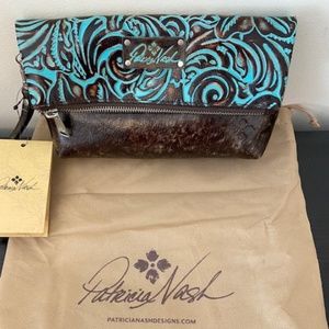 Patricia Nash Valerie Foldover Wristlet — New with Tag